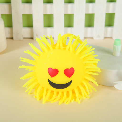 Linda bola de pelo emoji brillante