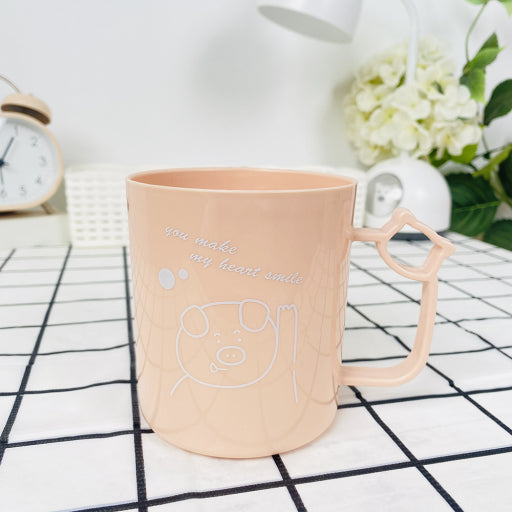 lindo vaso de enjuague bucal de animales