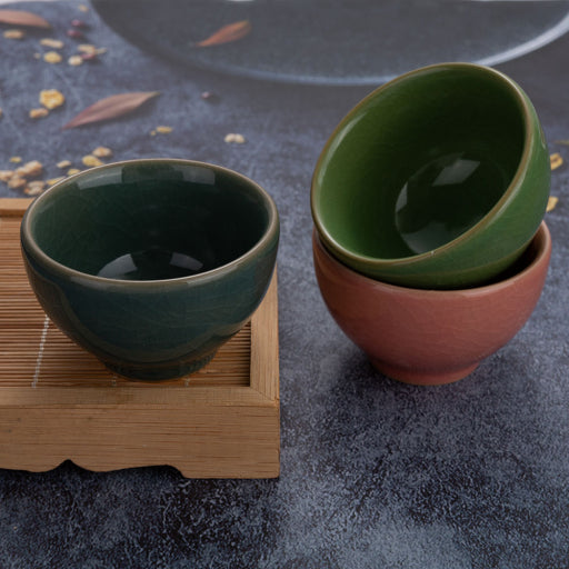 Taza pequeña glaseada con miel de Ge Kiln