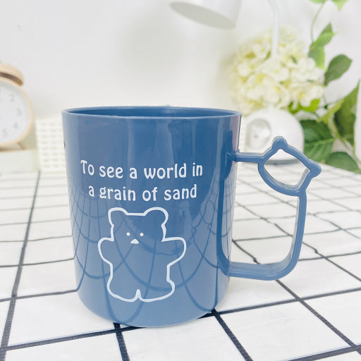 lindo vaso de enjuague bucal de animales