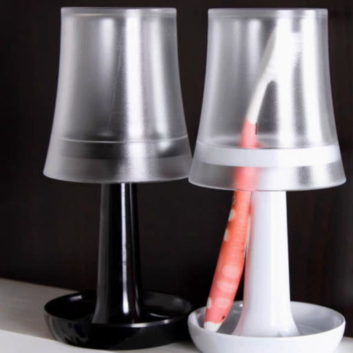 Porta cepillo de dientes.