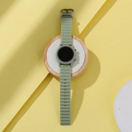 Reloj electrónico de moda