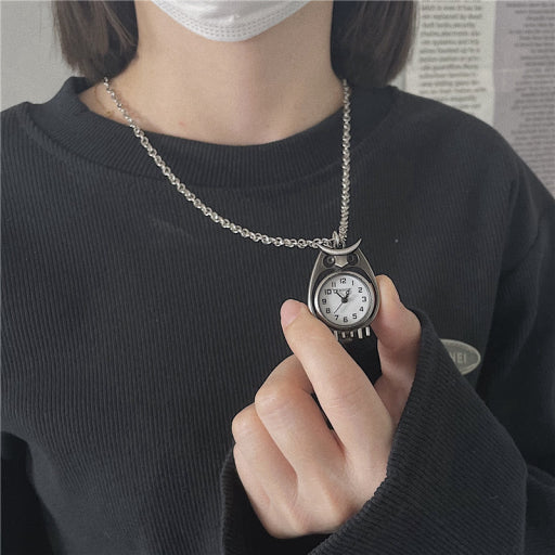 Reloj de cadena con diseño