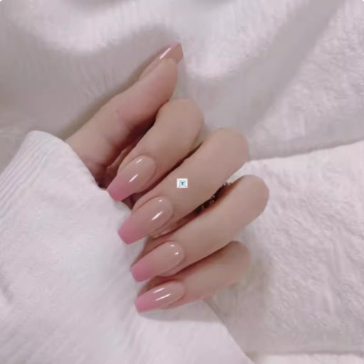 Uñas postizas