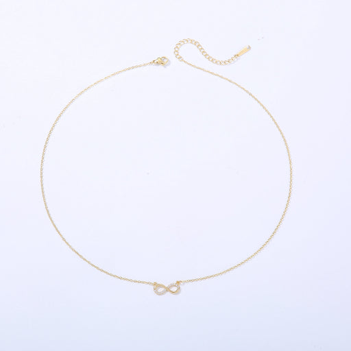 Collar colgante de 8 líneas con incrustaciones de circonio