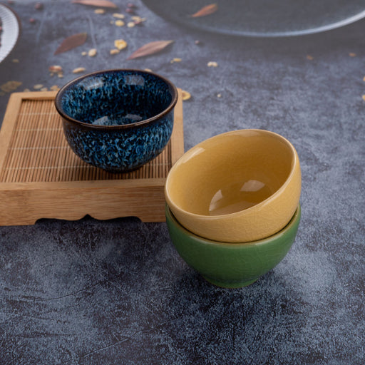 Taza pequeña glaseada con miel de Ge Kiln