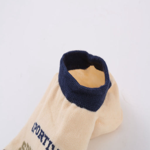 Calcetines invisibles de moda para hombre inglés.