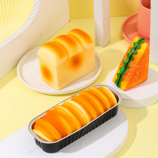 Juguete de rebote lento de pan y mantequilla.