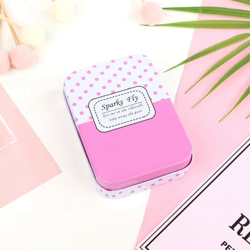 Caja de almenamiento metálica pequeña