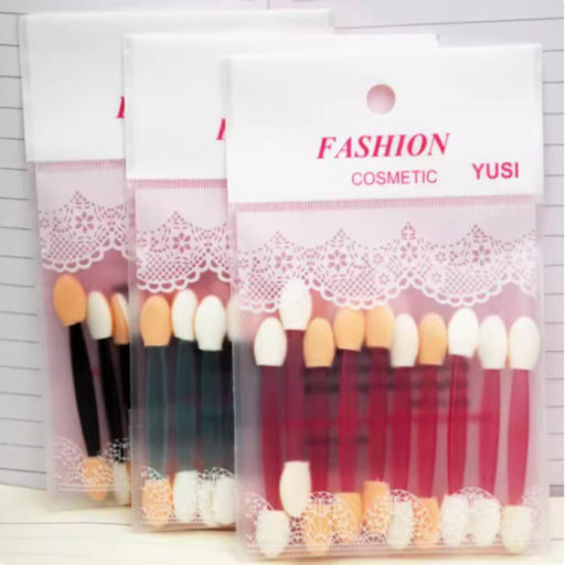 Esponja y brochas reutilizables de maquillaje