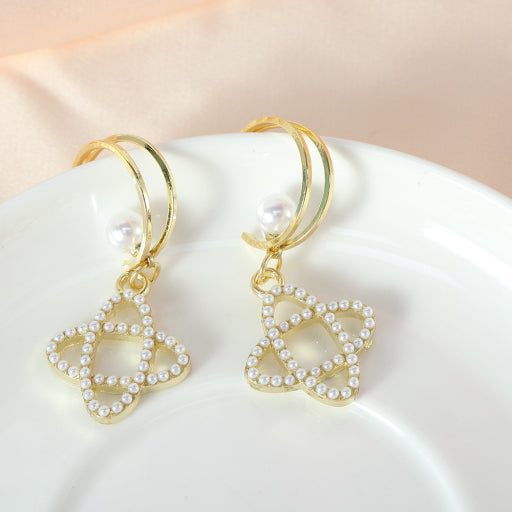 Pendientes de perlas trébol de cuatro hojas (1 par)