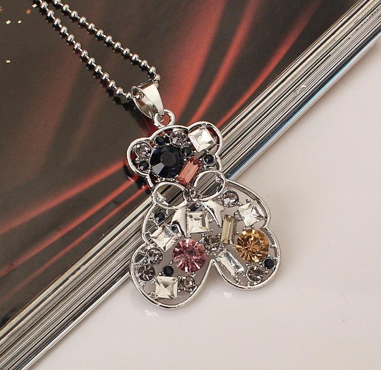 Collar de cuadro con pedreria