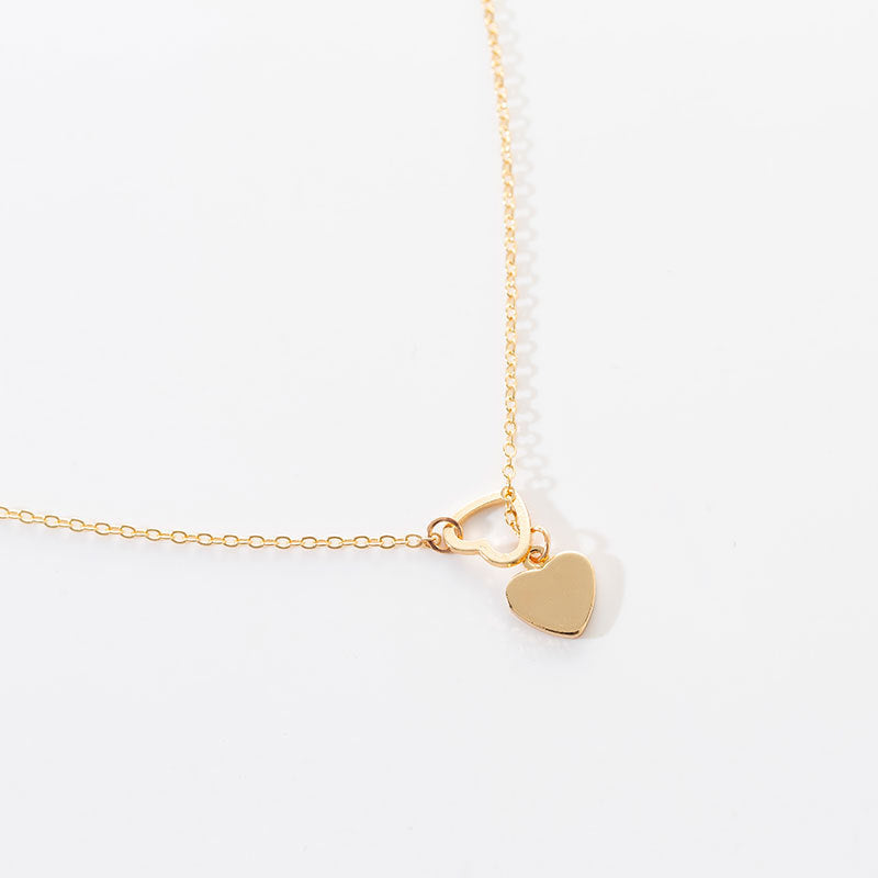 Elegante collar de corazón