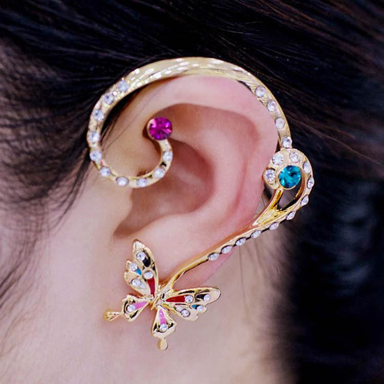 Juego de aretes en forma de mariposa