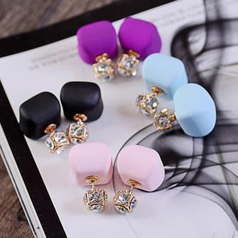 Hermosos aretes en forma de cajita
