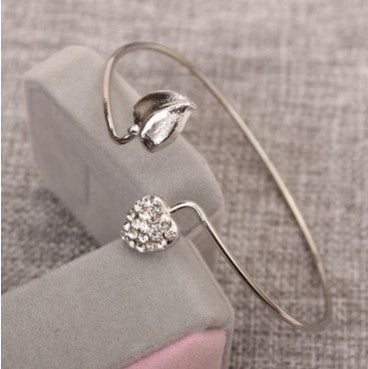 Aretes de cubo con listón