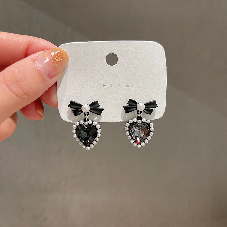 Aretes de cubo con listón
