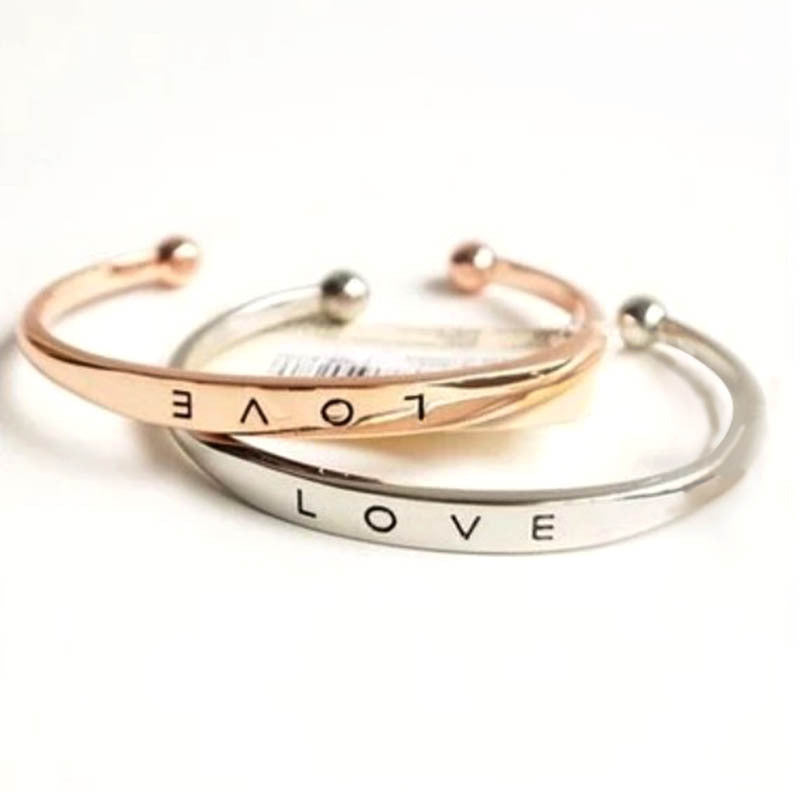 Pulsera ajustable de Love