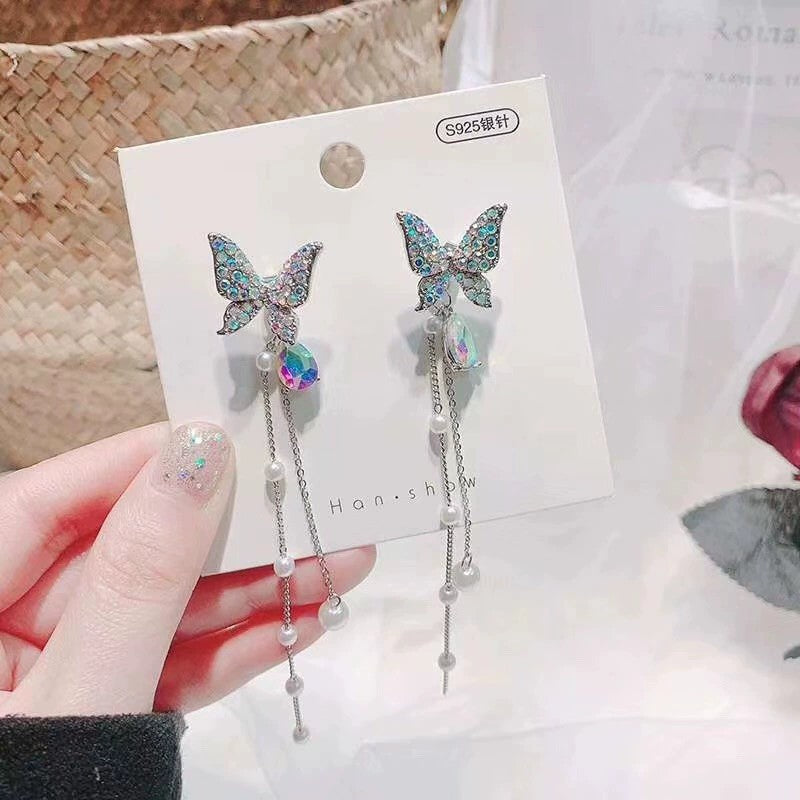 Juego de aretes de mariposas