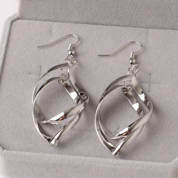 Aretes de hoja doble