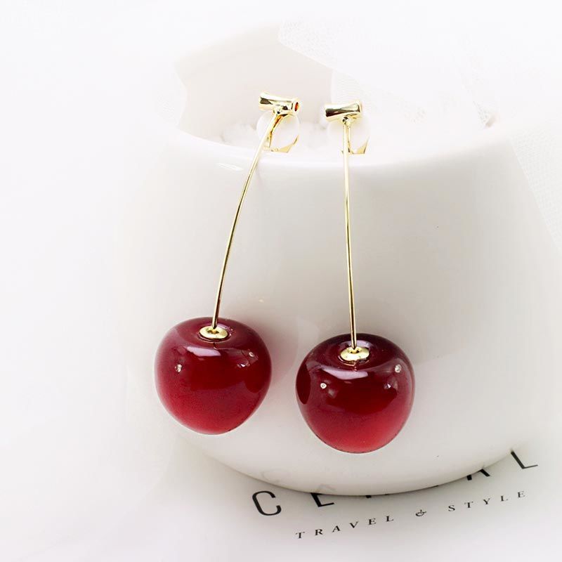 Juego de aretes en forma de cereza