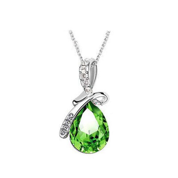 Collar en forma de gota de cristal