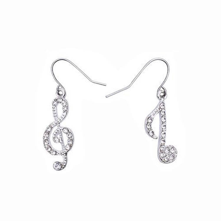 Bonito juego de aretes en forma de notas musicales