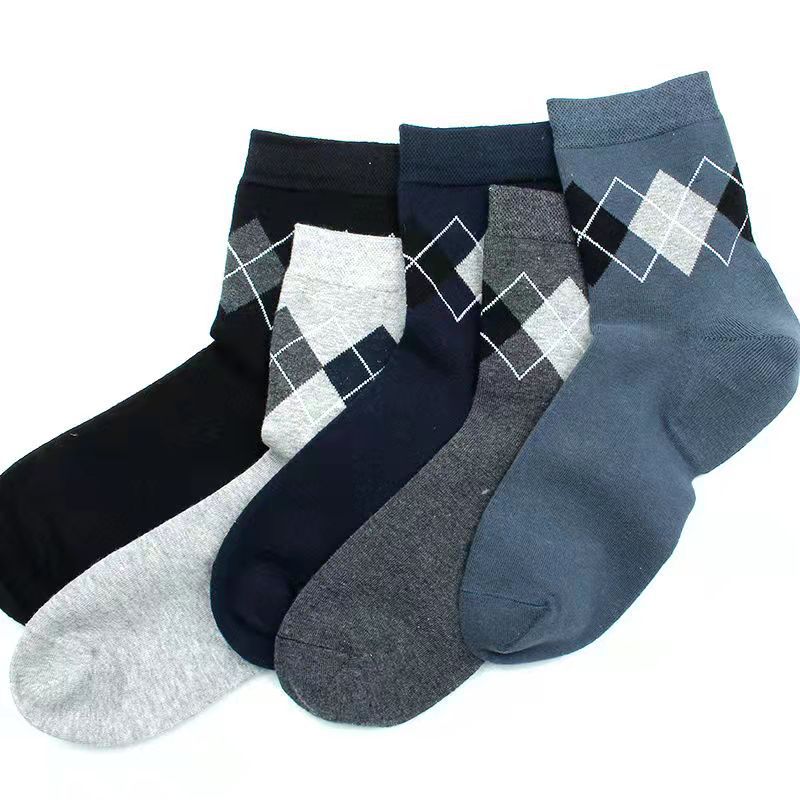 Color sólido de primavera y verano Full | Calcetines chinos de la dama de algodón, deportes, transpirable, cálido y mediano Tubo de algodón One Piece's One Piece