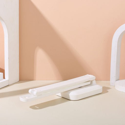 Lámpara de escritorio LED táctil con protección ocular-blanca