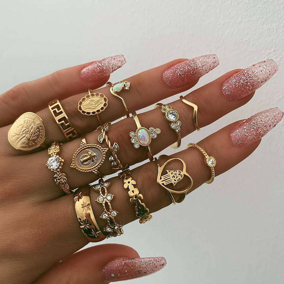 Set de anillos con símbolos