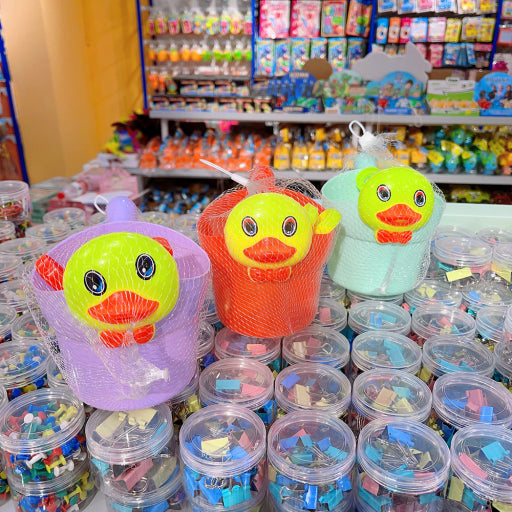 Cubo de arena infantil con forma de pato
