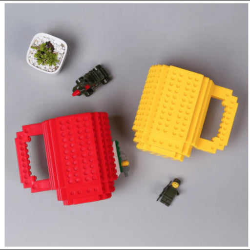 Taza de bloques de construcción