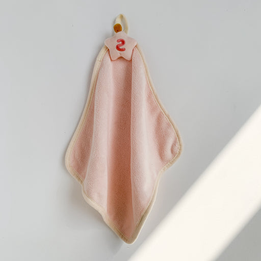 Toalla de mano con bordado de letras