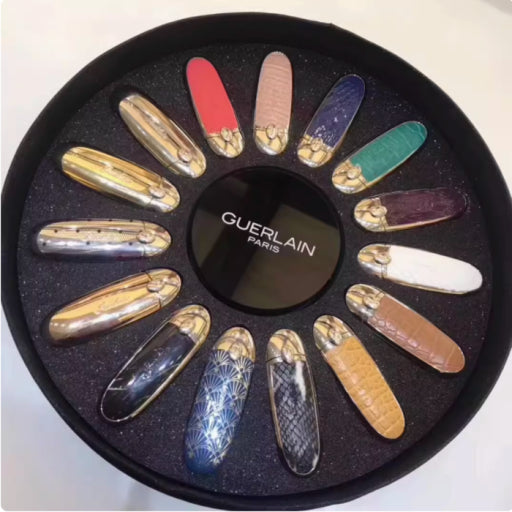 Uñas postizas
