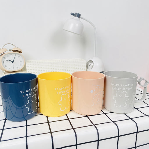 lindo vaso de enjuague bucal de animales