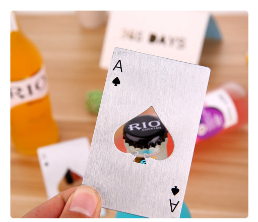 Abrelatas en forma de carta de poker