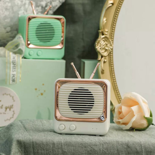 Bocina estilo tv retro