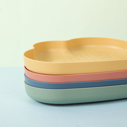 Plato de fruta nube de colores mixtos