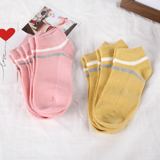 Lindos calcetines infantiles a rayas (3 pares)