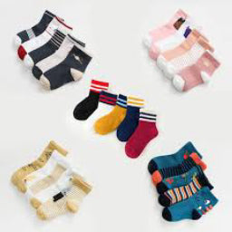 Cinco dobles ~ Primavera y verano Nuevas medias chinas para niños Cartoon Dinosaur Dinosaur Boys Algodón lindos Calcetines