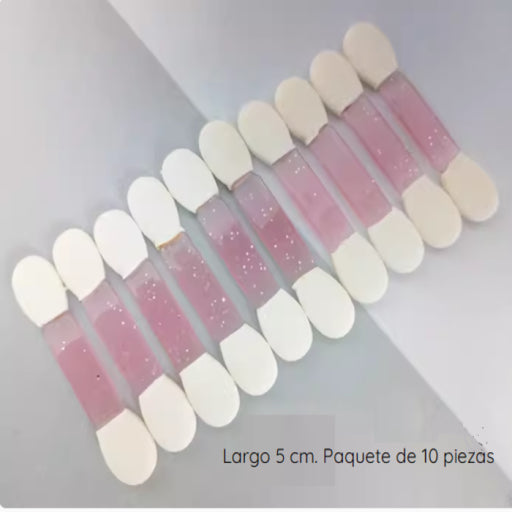 Esponja y brochas reutilizables de maquillaje