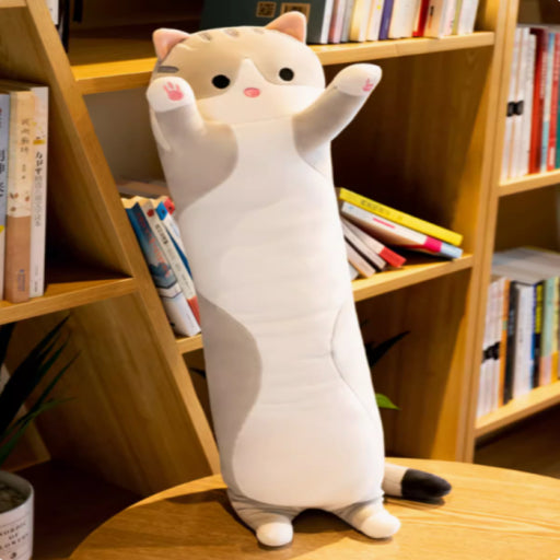 Gato gris de peluche