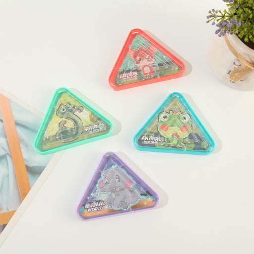 Laberinto triangular de animales