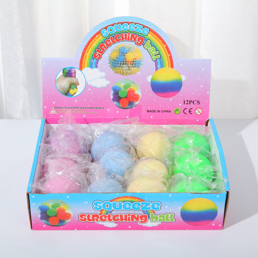 Bolas de harina extruidas que cambian de color