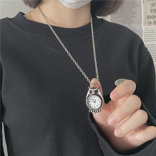 Reloj de cadena con diseño
